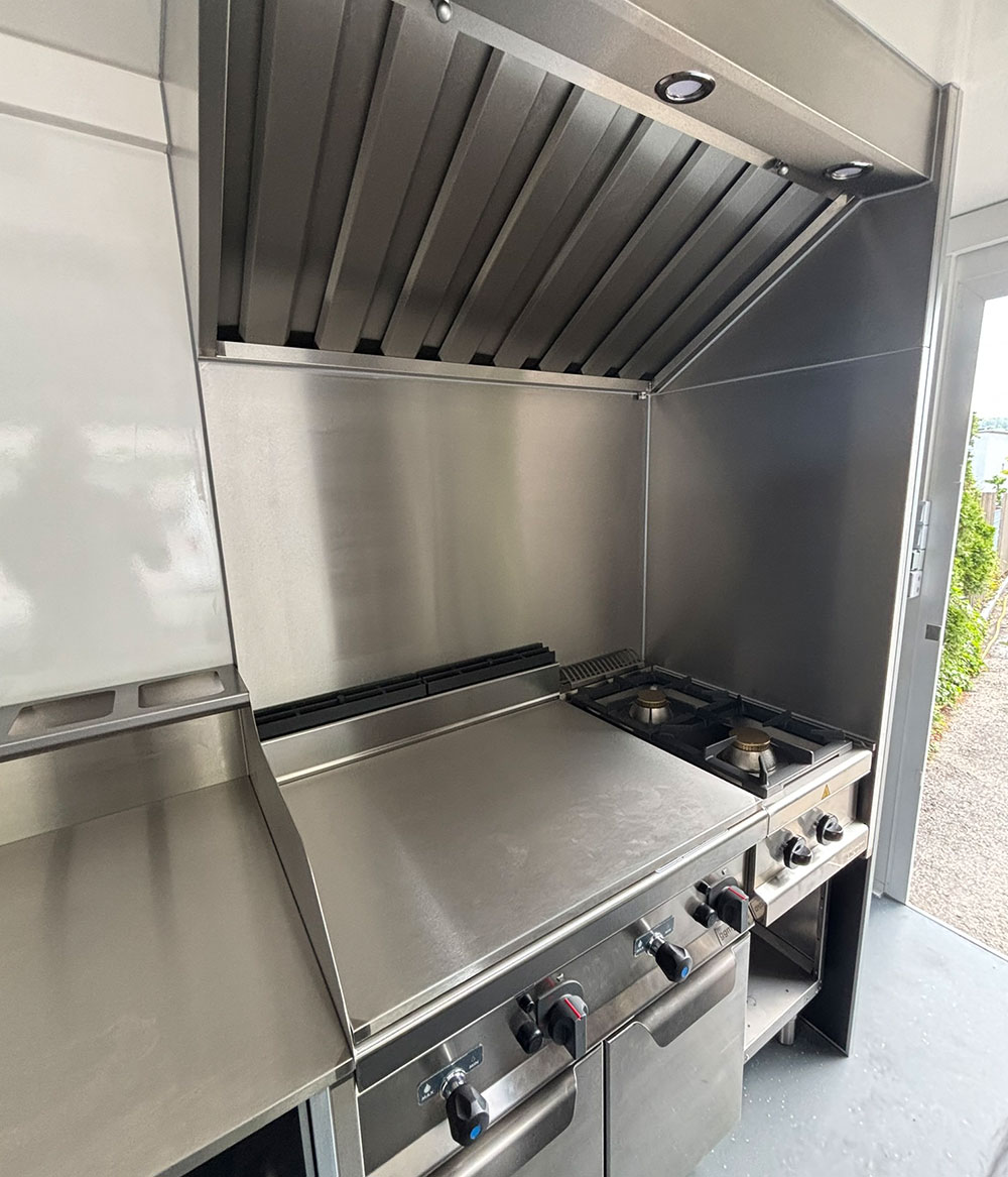 Pizza-Pasta-Foodtruck-9