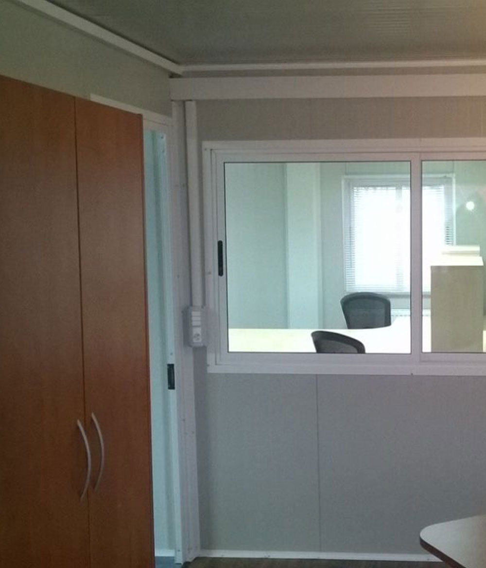 Buro-Container-1