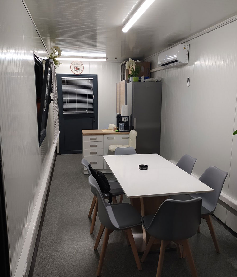 Buro-Container-6