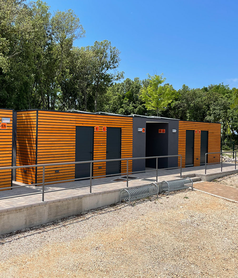 Sanitar-Container-8